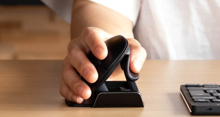 hand op ergonomische ambidexter twister muis